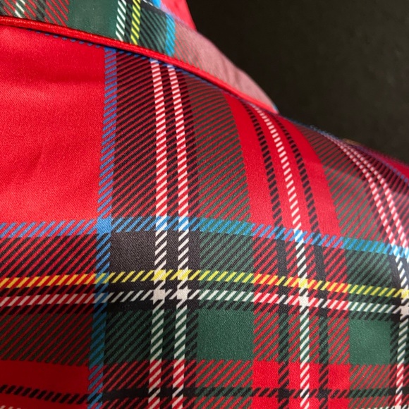 BON VIVIANN Holiday plaid set furry NWOT S/M  (is sold out on their website) - Picture 7 of 7